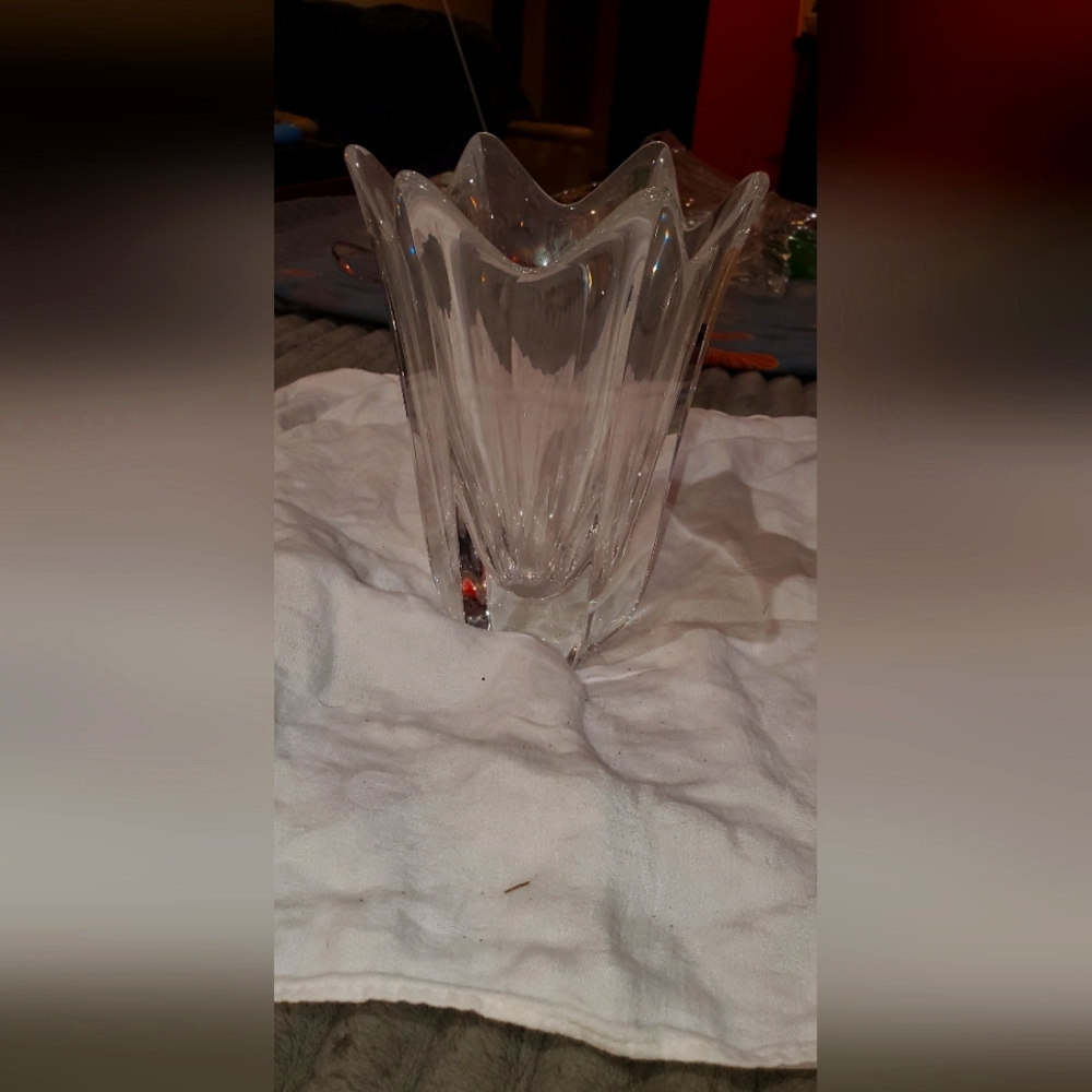 Stunning Orrefors Sweden Belle Tulip Vase